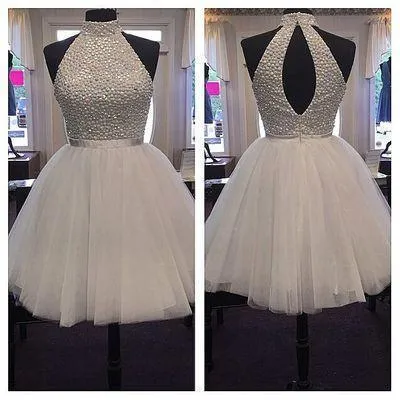 2024 Chic Halter Sexy Open Back White Beading Sleeveless Short Tulle Homecoming SWK10015