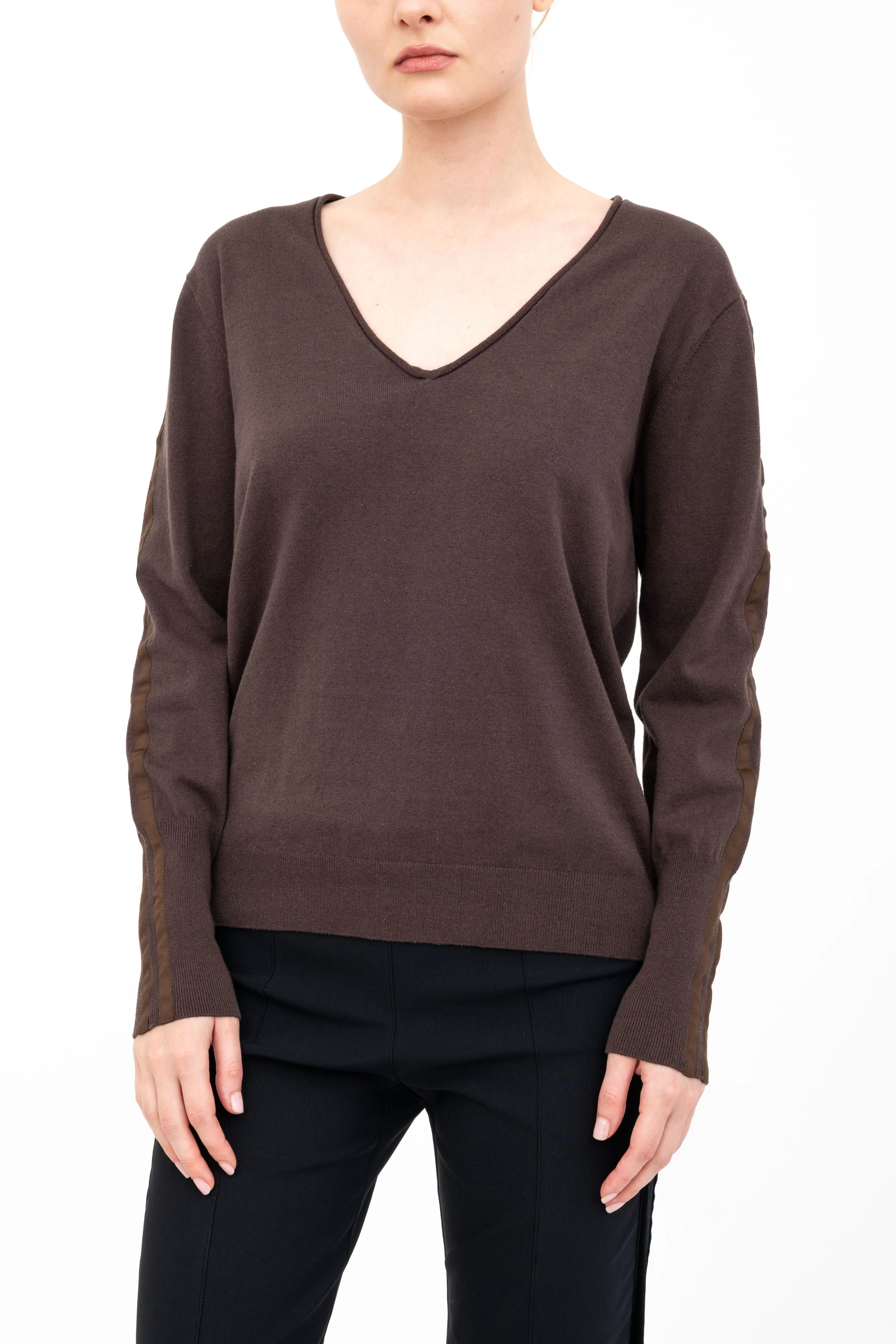 Cotton V Neck Knit Top with Grosgrain Tape - ALBAN H24