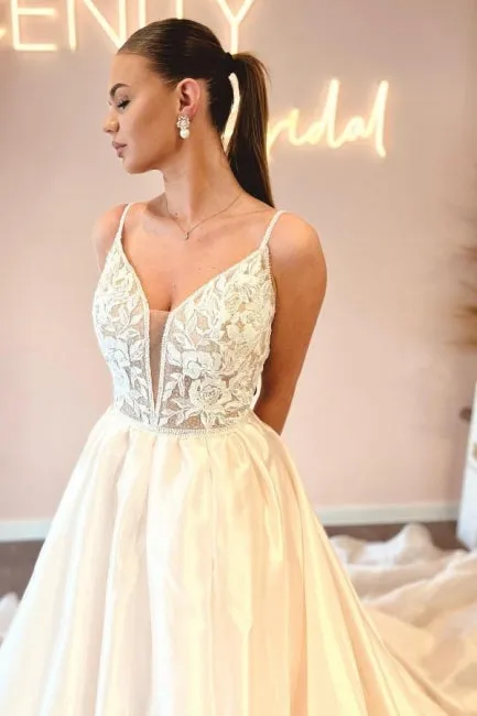 Elegant Floor-Length Spaghetti Straps V-Neck Sleeveless A-Line Wedding Dresses with Appliques