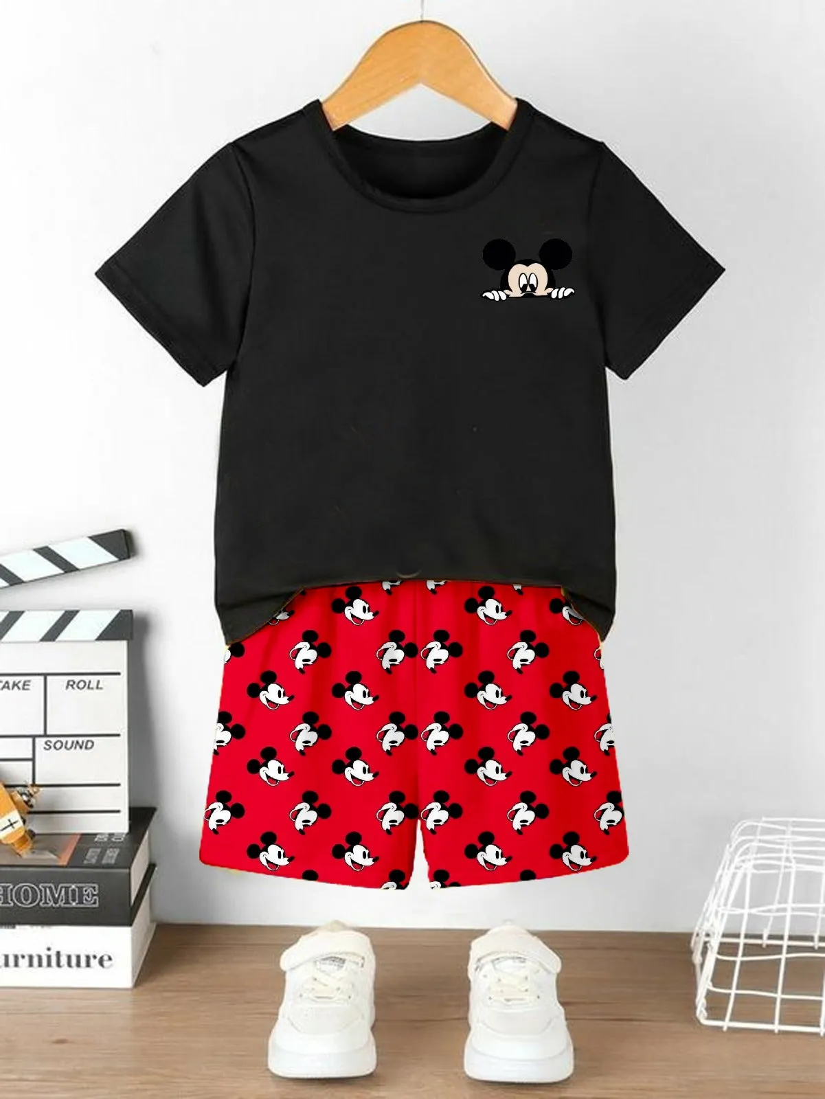 Kids Superhero Printed Cotton Tshirt with shorts