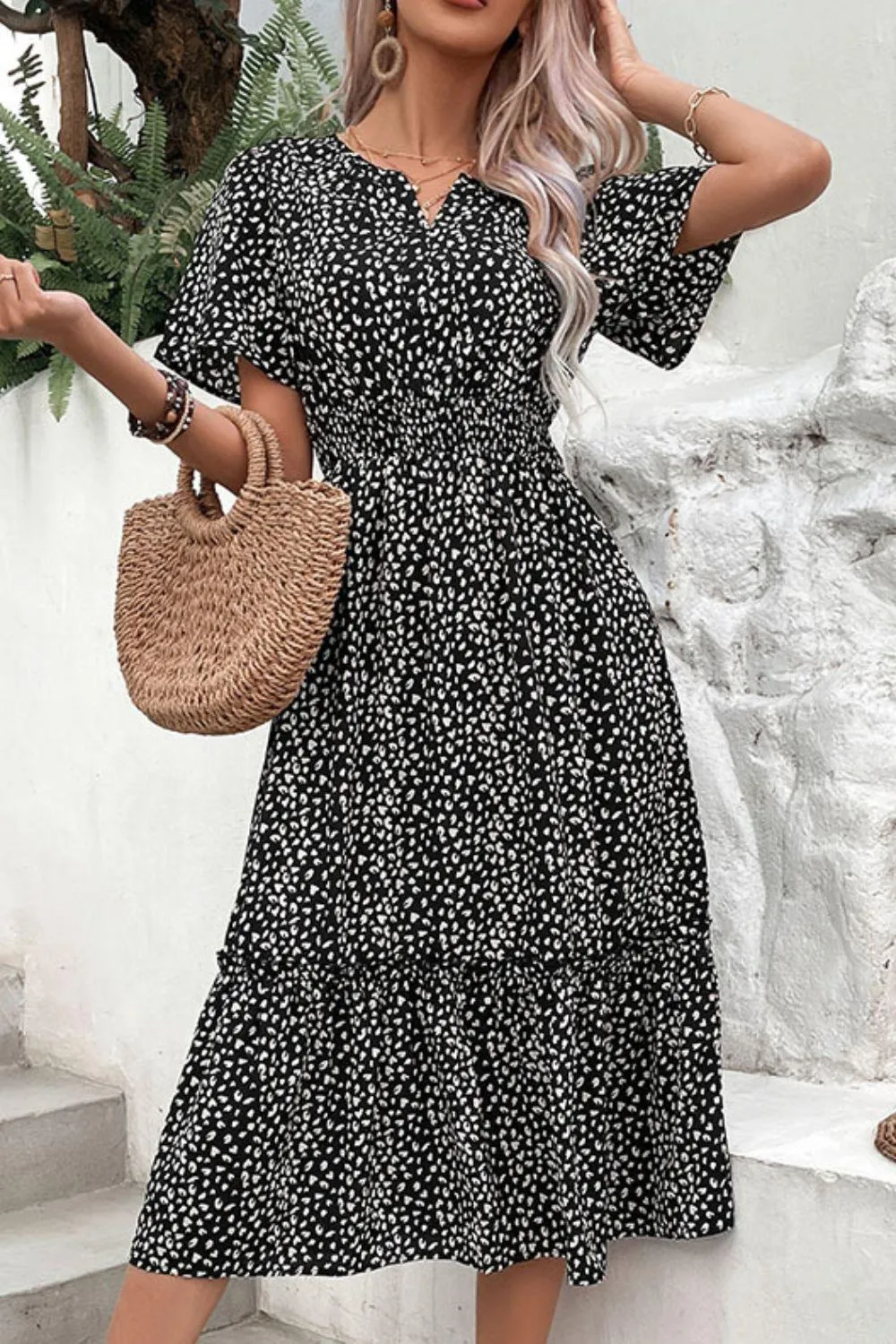 Pleasing Short Sleeve Leopard Midi Dress