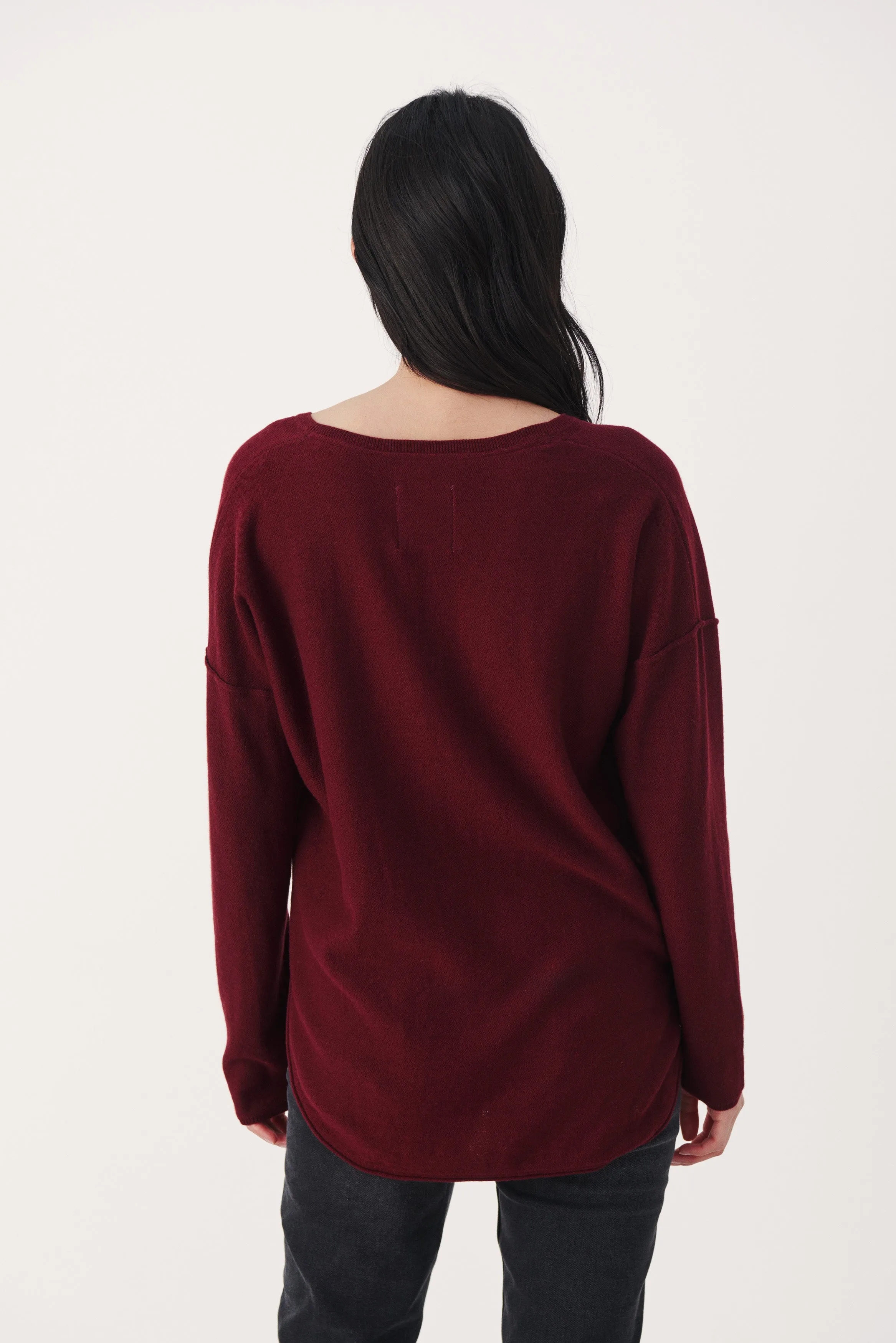 PT30304429 Iliviasa V-Neck Sweater
