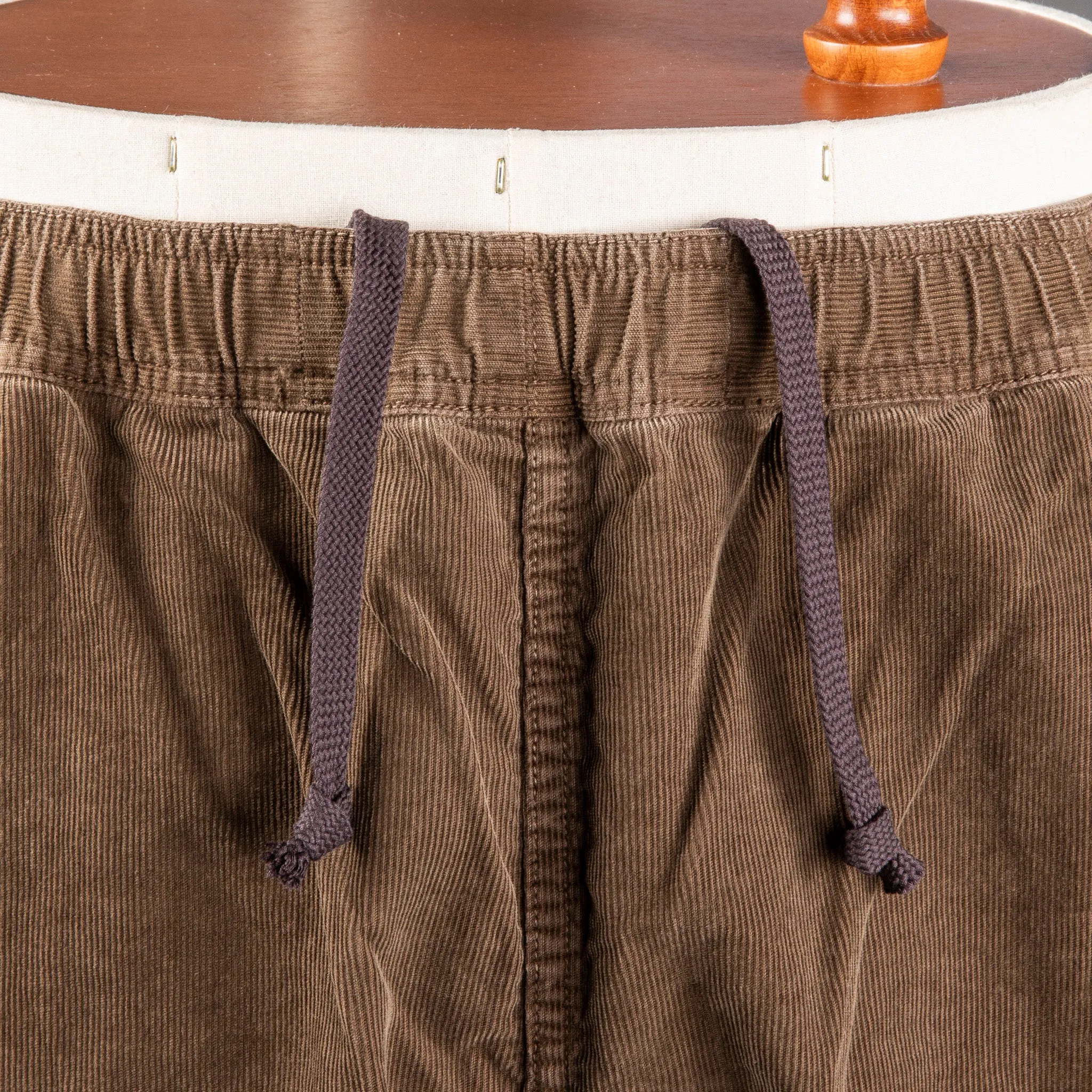 Remi Relief Corduroy Easy Shorts Brown