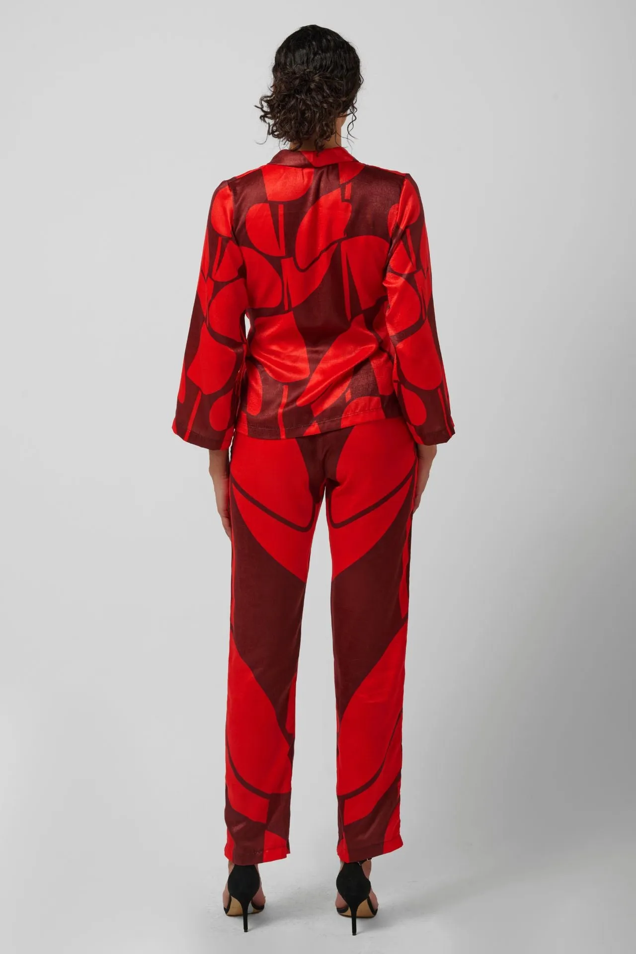 The Sharon Keyser Collection - Red Carpet Velvet Satin Wrap Blazer and Pants